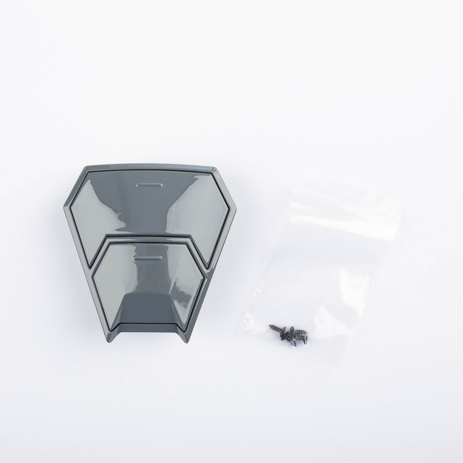 GT1 Chin Vent Assembly